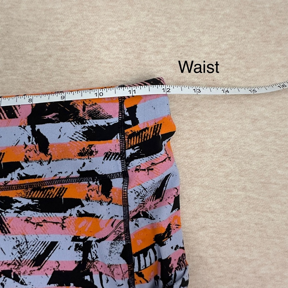 Lululemon Women’s 7/8 Tight II Pink Orange Waistband Pocket Leggings Size 4 - Picture 9 of 13
